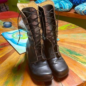 Retro lace-up black Fluevog boots.  Size 9.5
